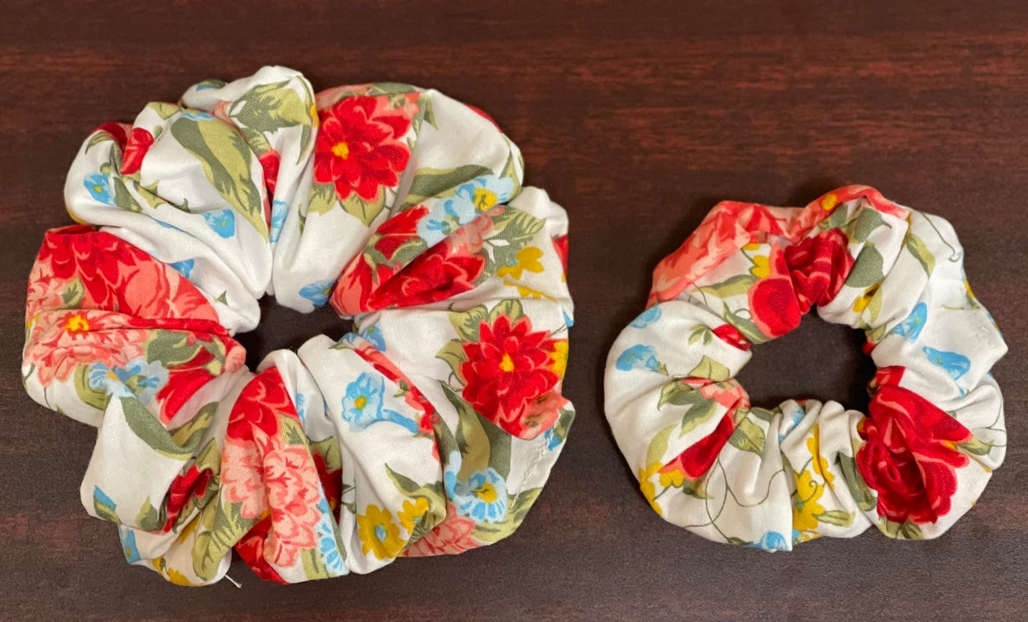 Sweet Rose scrunchies