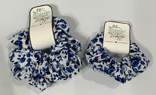 Cotton scroll scrunchies